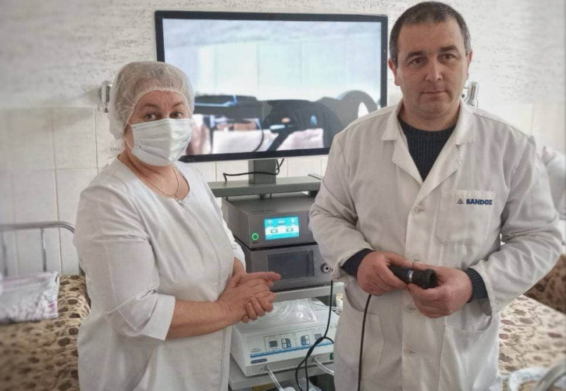 Вітаємо лікарню Чернівецької області з встановленням стійки 4К для лапароскопії